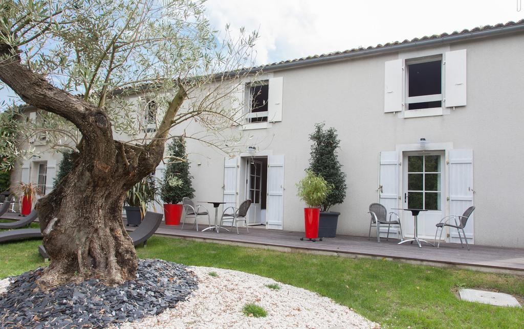 Logis Auberge De La Riviere Les Velluire-sur-Vendee Luaran gambar
