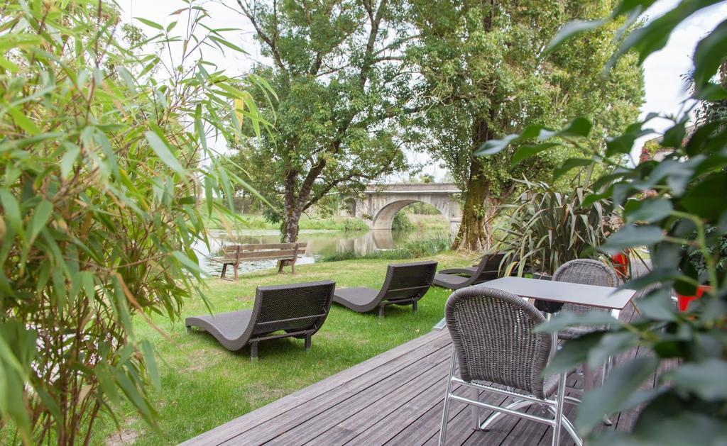Logis Auberge De La Riviere Les Velluire-sur-Vendee Luaran gambar