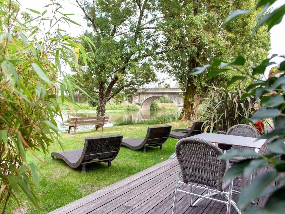 Logis Auberge De La Riviere Les Velluire-sur-Vendee Luaran gambar