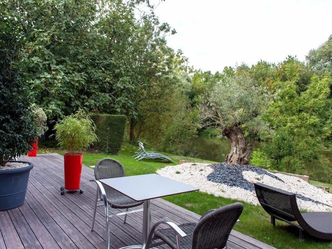 Logis Auberge De La Riviere Les Velluire-sur-Vendee Luaran gambar
