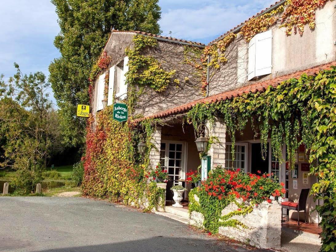 Logis Auberge De La Riviere Les Velluire-sur-Vendee Luaran gambar